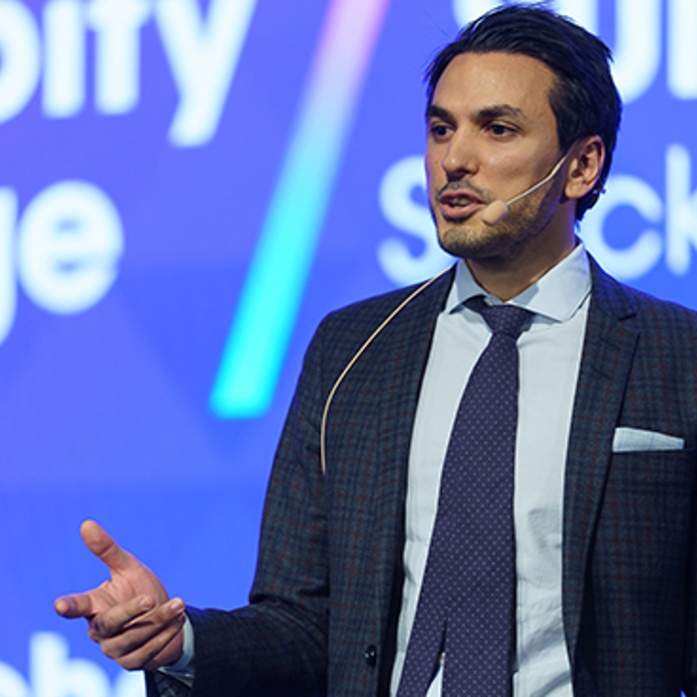 Omid Ekhlasi, vd för Serendipity Communications.